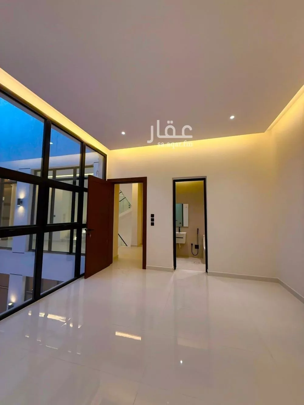 فيلا 6 غرف في المهدية 15