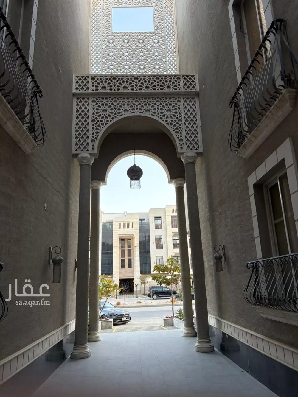 3 bedroom apartment in Al Malqa 2