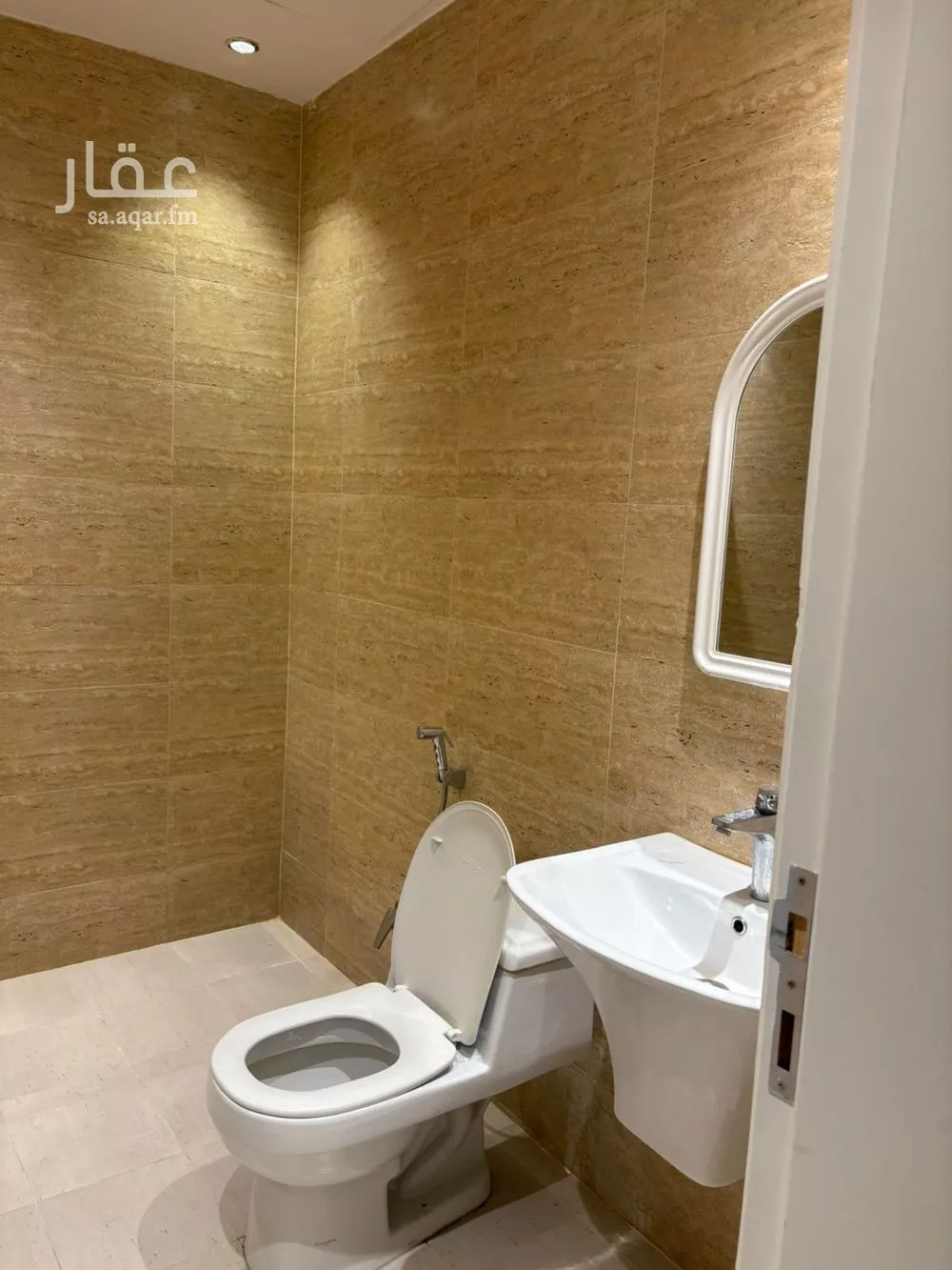 3 bedroom apartment in Al Malqa 19