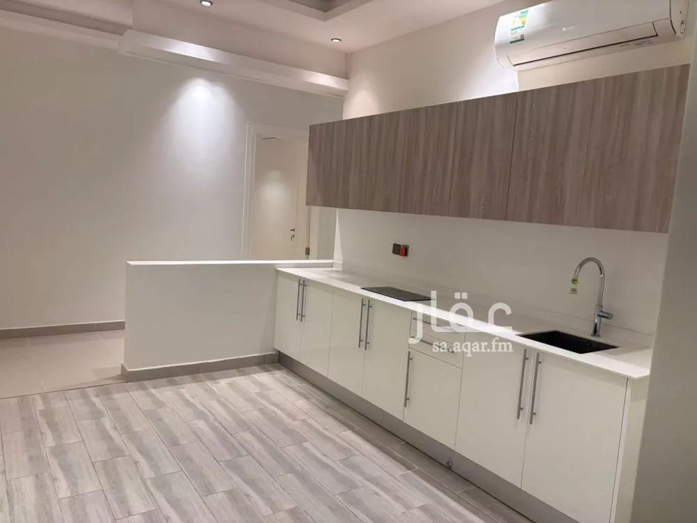3 bedroom apartment in Al Malqa 6
