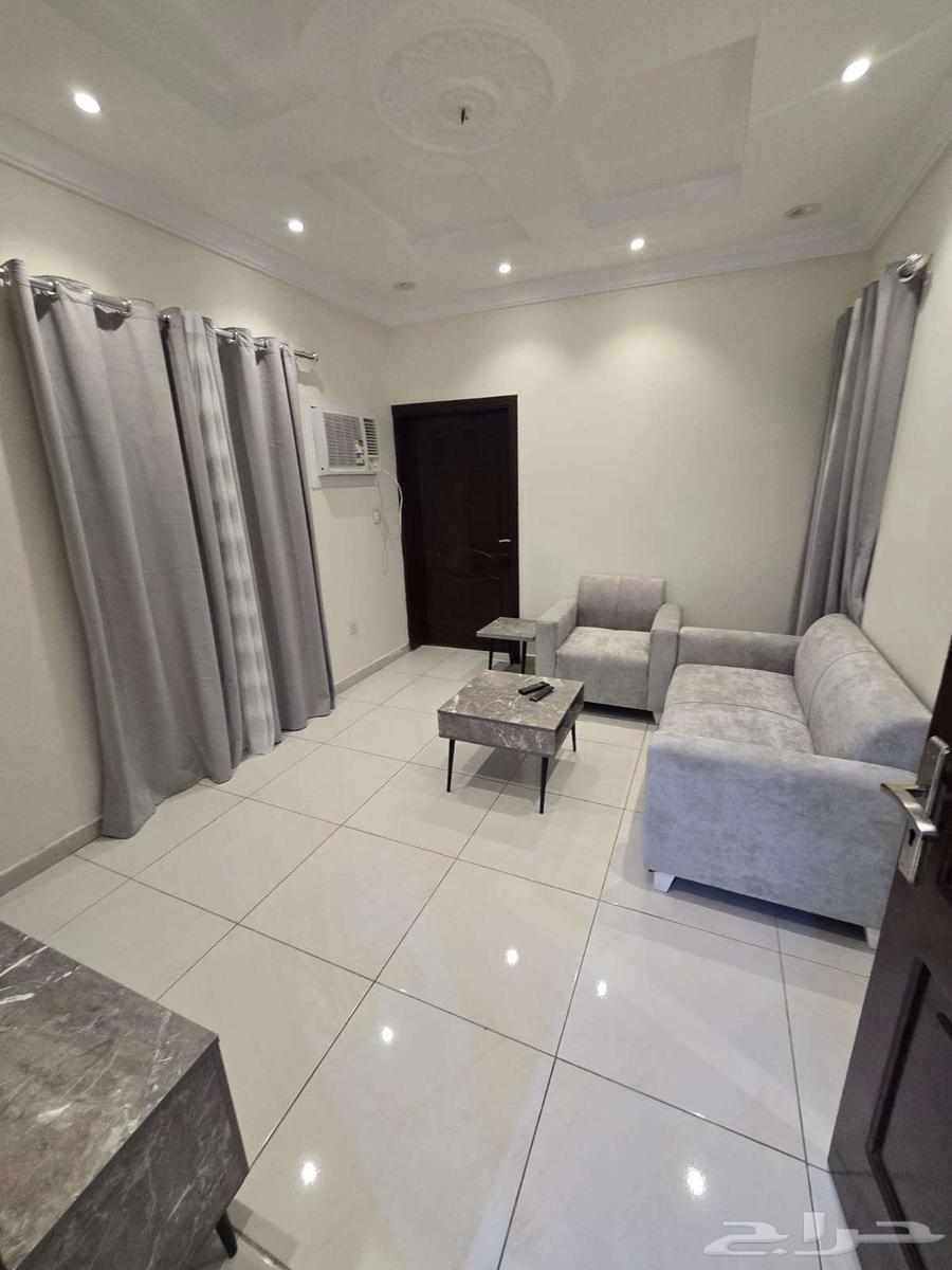 2 bedroom apartment in Al Hamdaniyah 3