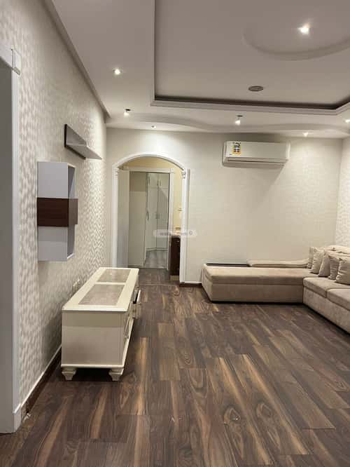 6 bedroom floor in Al Aqiq 5