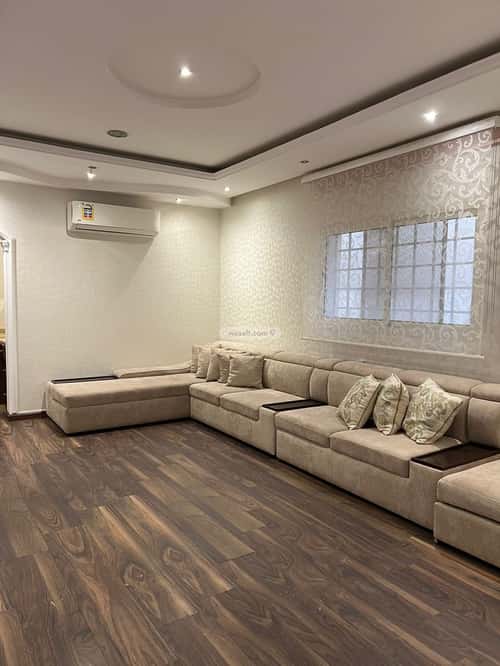 6 bedroom floor in Al Aqiq 10