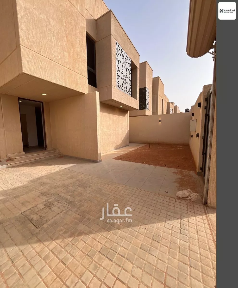 5 bedroom villa in Al Rimal 2