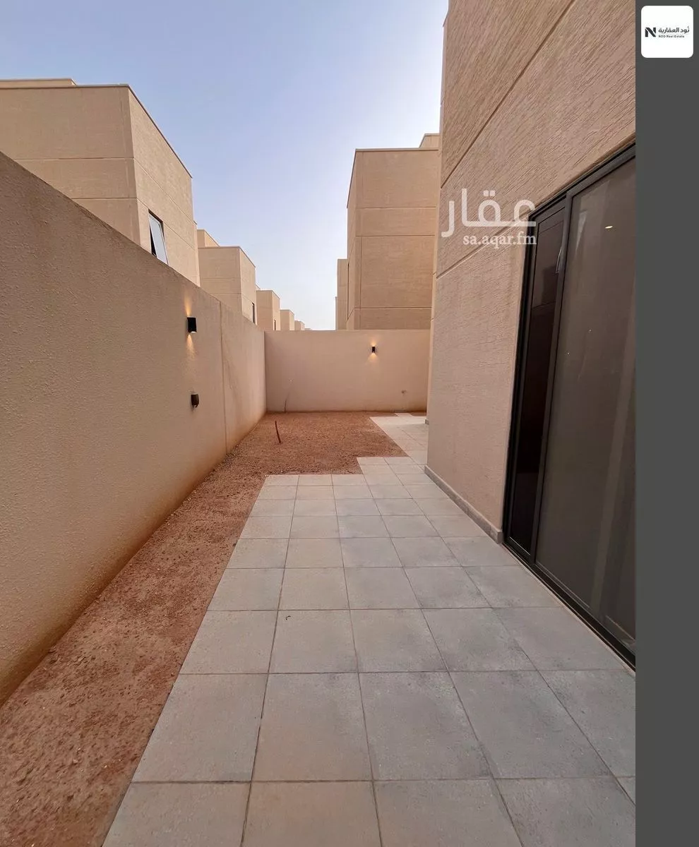 5 bedroom villa in Al Rimal 4