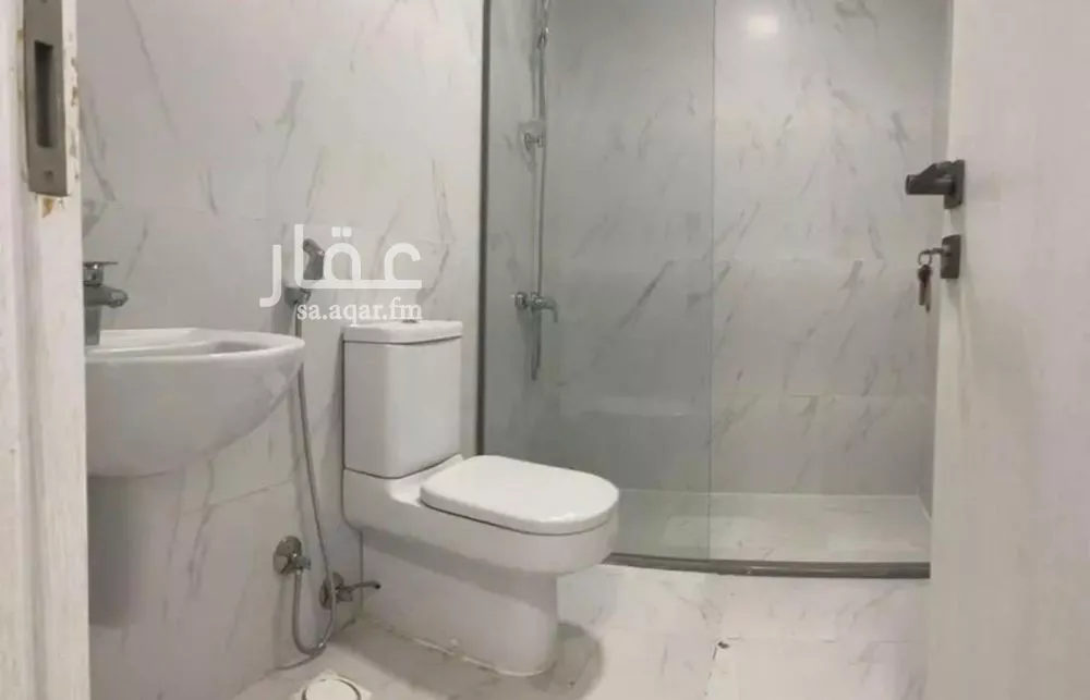 فيلا 4 غرف في النرجس 11