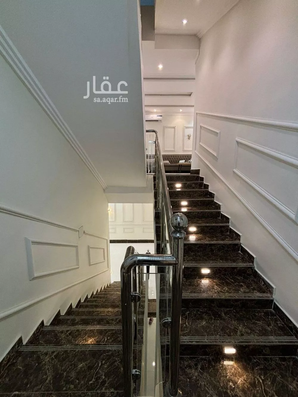 فيلا 5 غرف في طويق 12