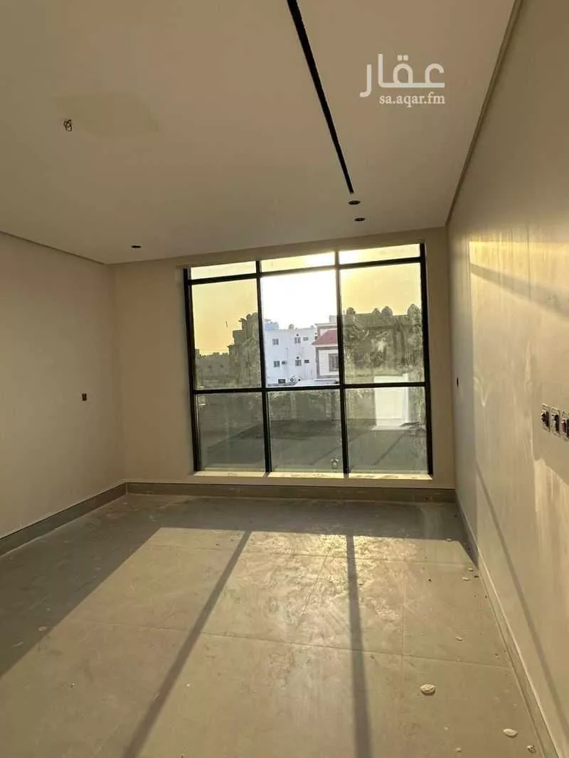 6 bedroom villa in Dahiat King Fahd 11