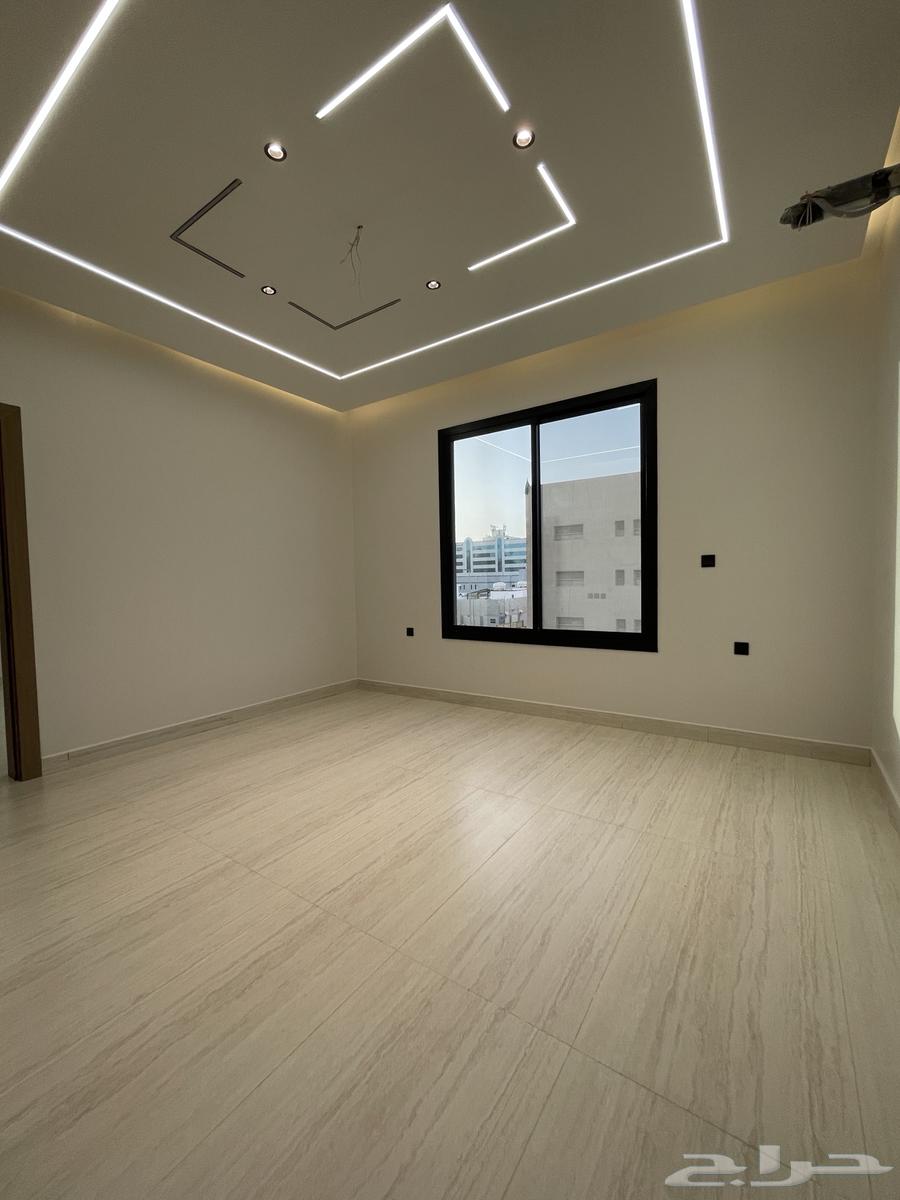 شقة 5 غرف في مشرفة 26