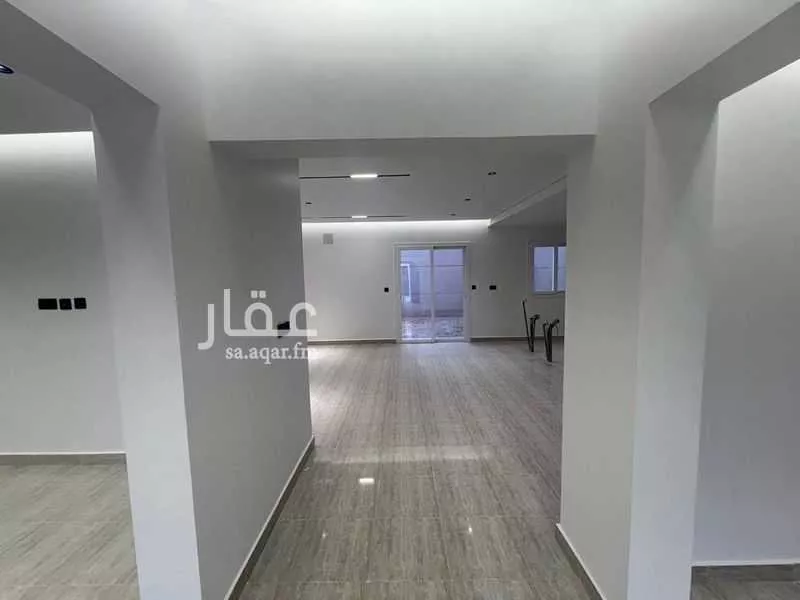 فيلا 5 غرف في الرياض 6