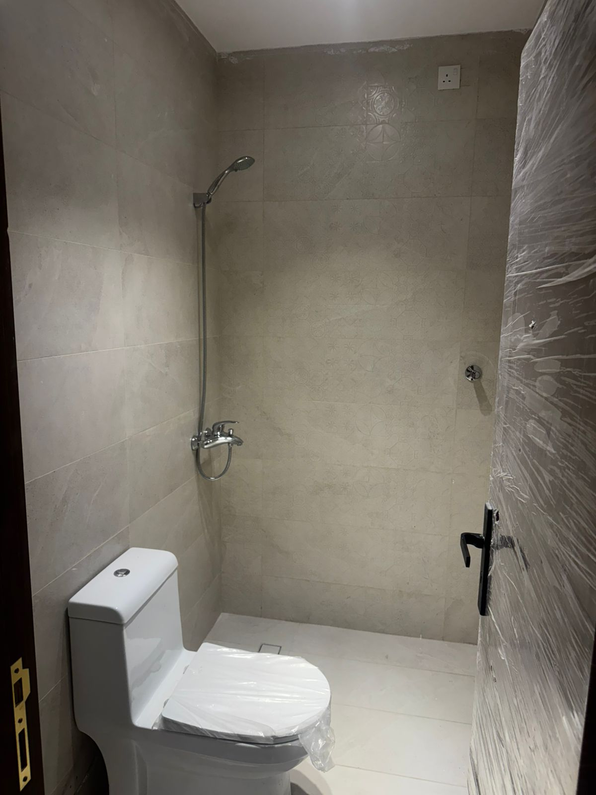 3 bedroom apartment in Wadi Jalil, Makkah 4