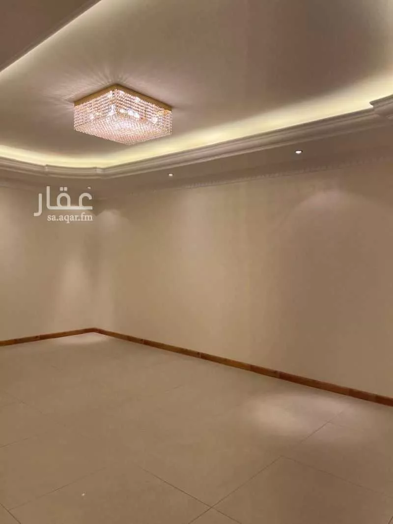 فيلا 4 غرف في المروج 14