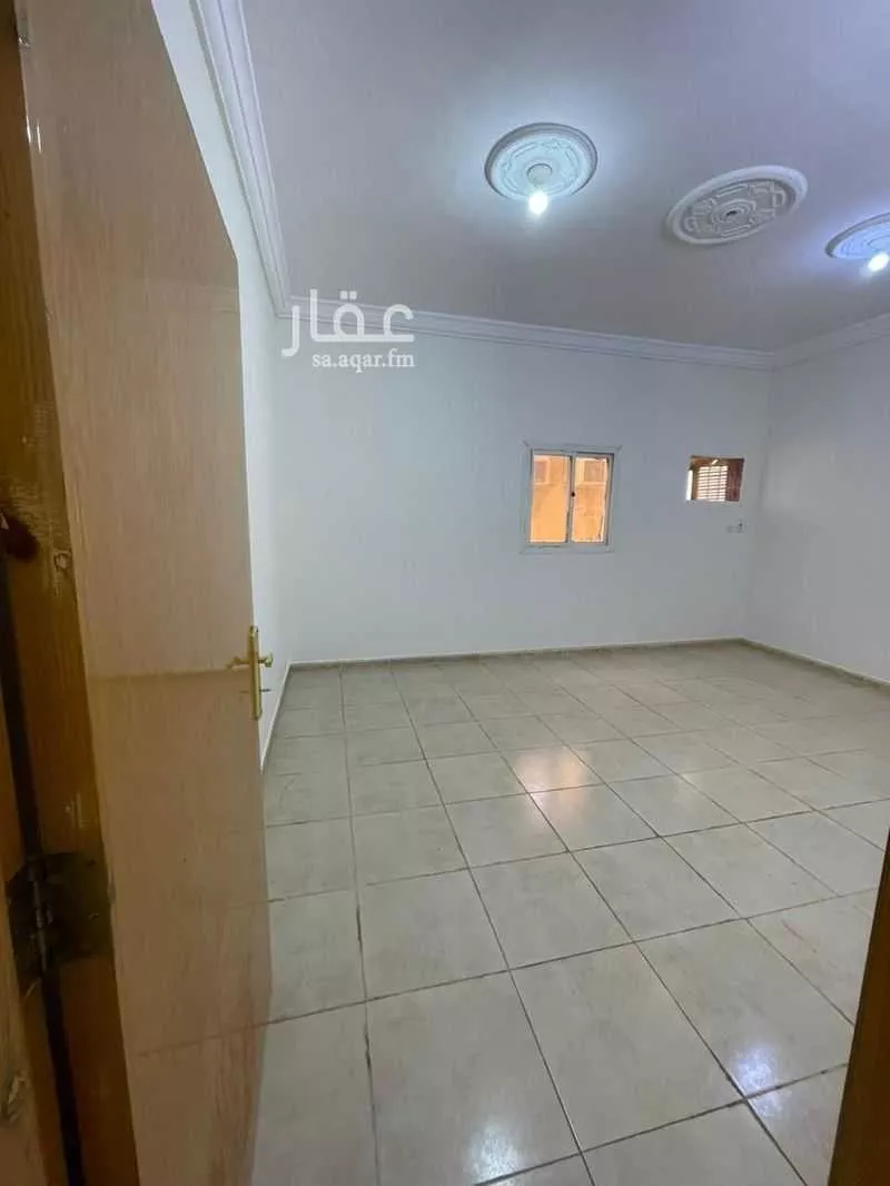 عمارة 884 م² في أبرق الرغامة 2