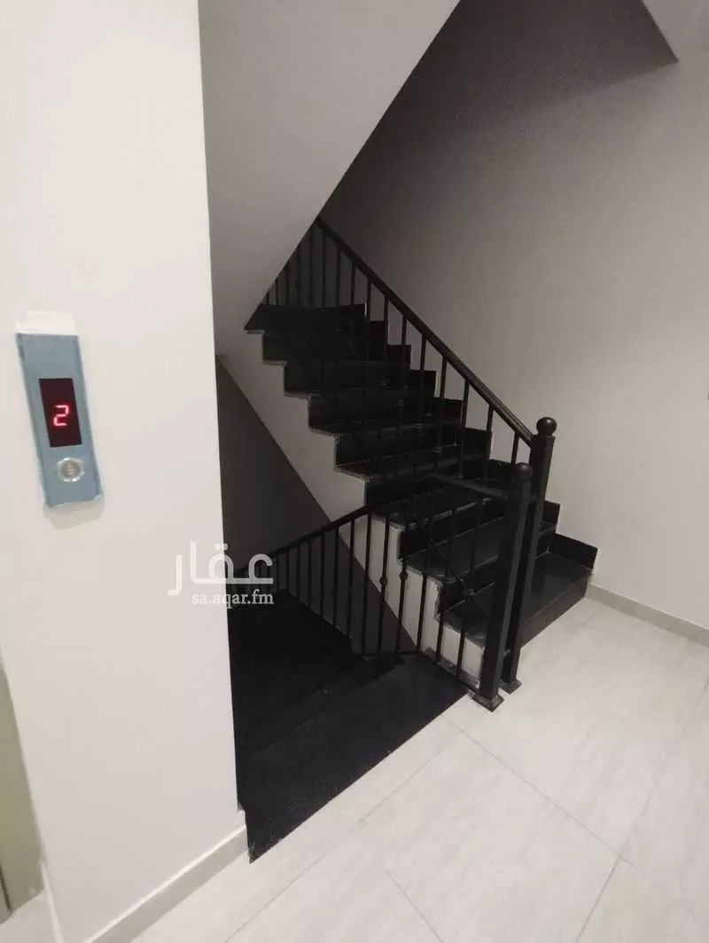عمارة 207 م² في الربوة 3