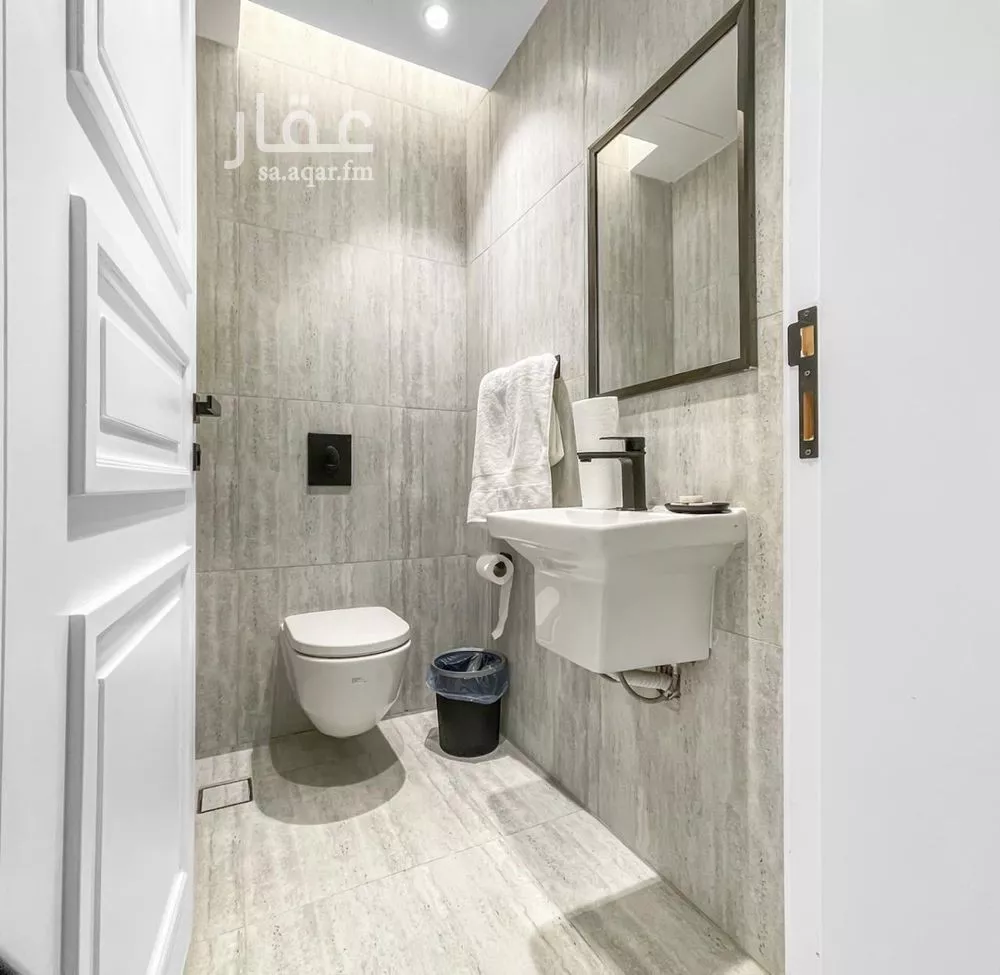 2 bedroom apartment in Al Aqiq 18