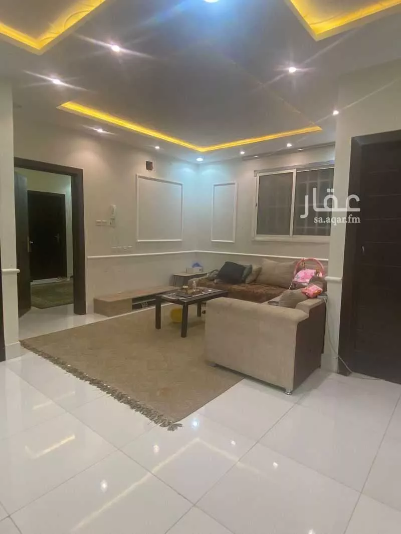 فيلا 4 غرف في ديراب 10