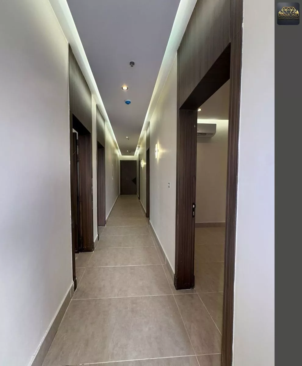 5 bedroom apartment in Ash Shulah 2