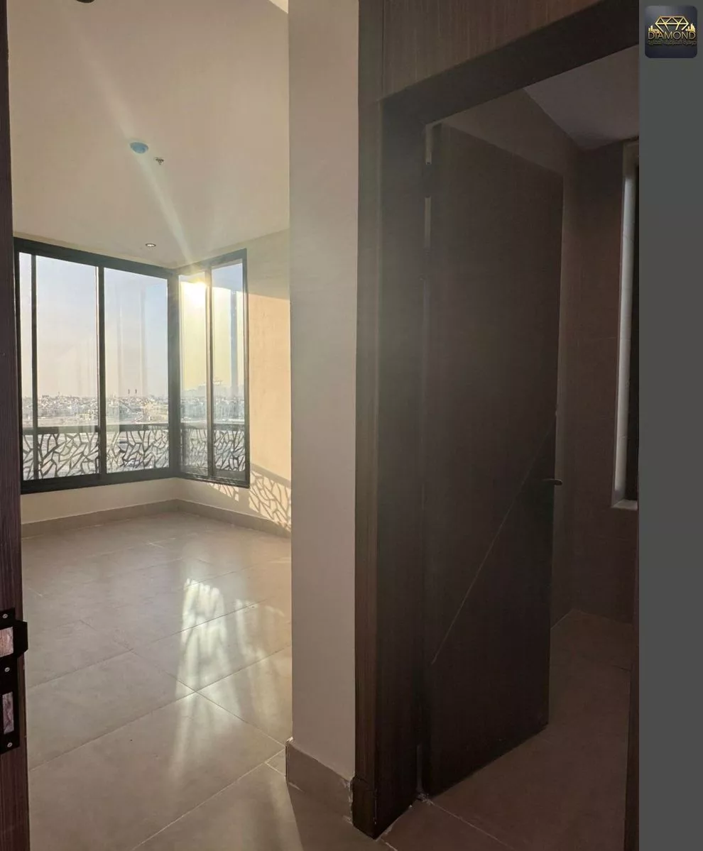 5 bedroom apartment in Ash Shulah 10