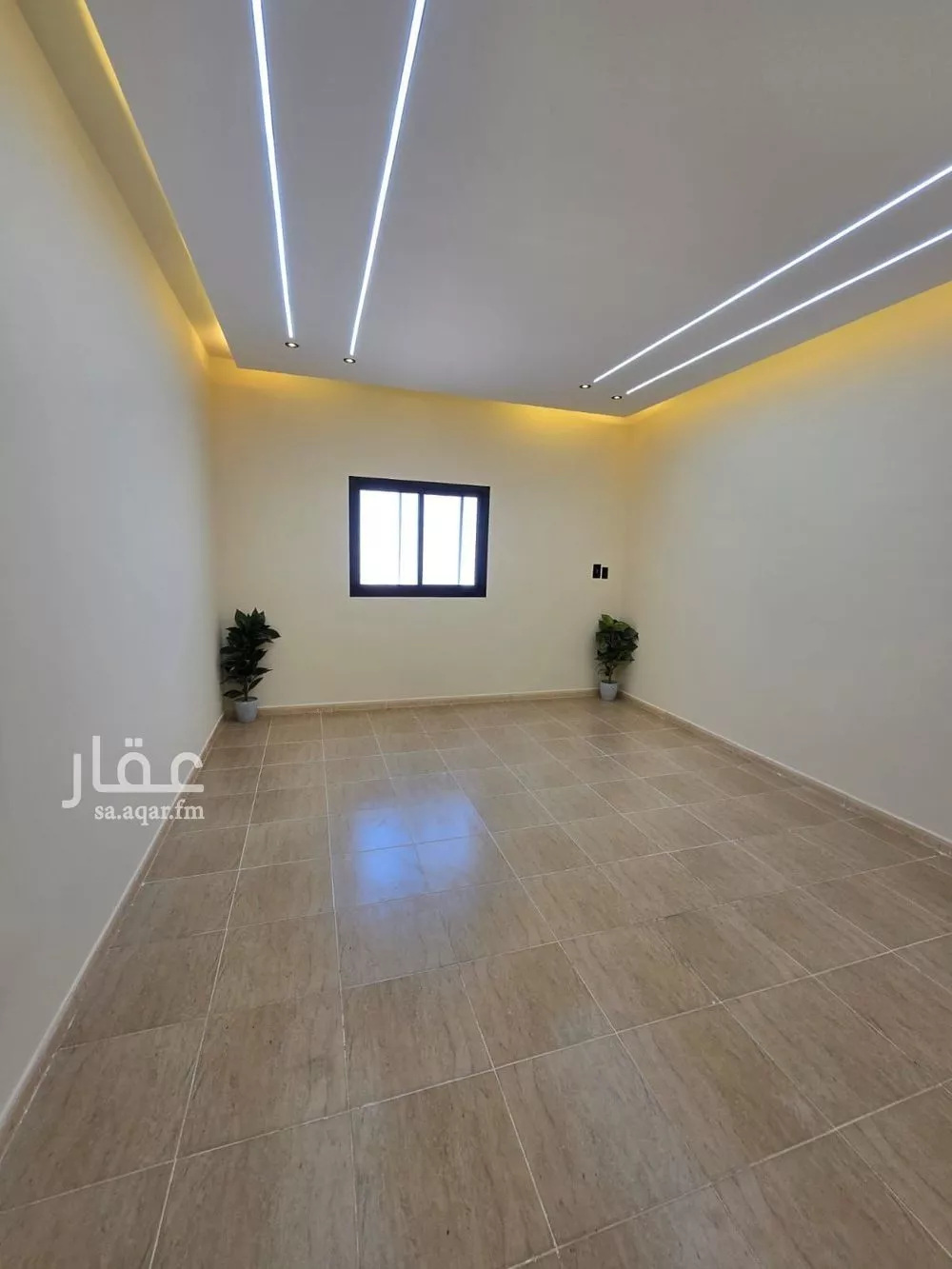 شقة 4 غرف في طيبة 19