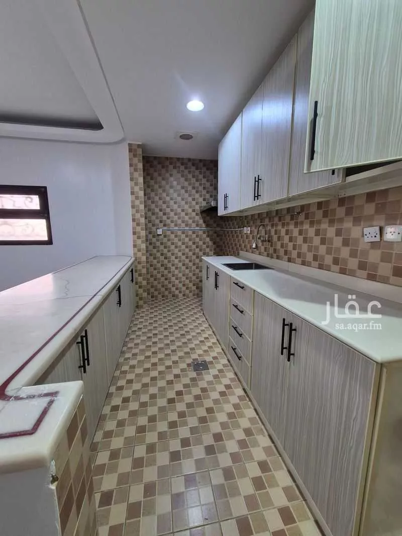 3 bedroom apartment in Al Nuzhah 2