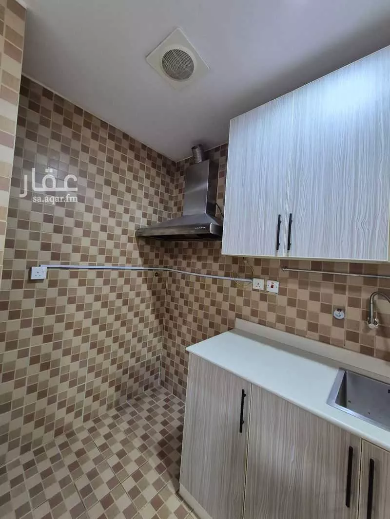3 bedroom apartment in Al Nuzhah 3