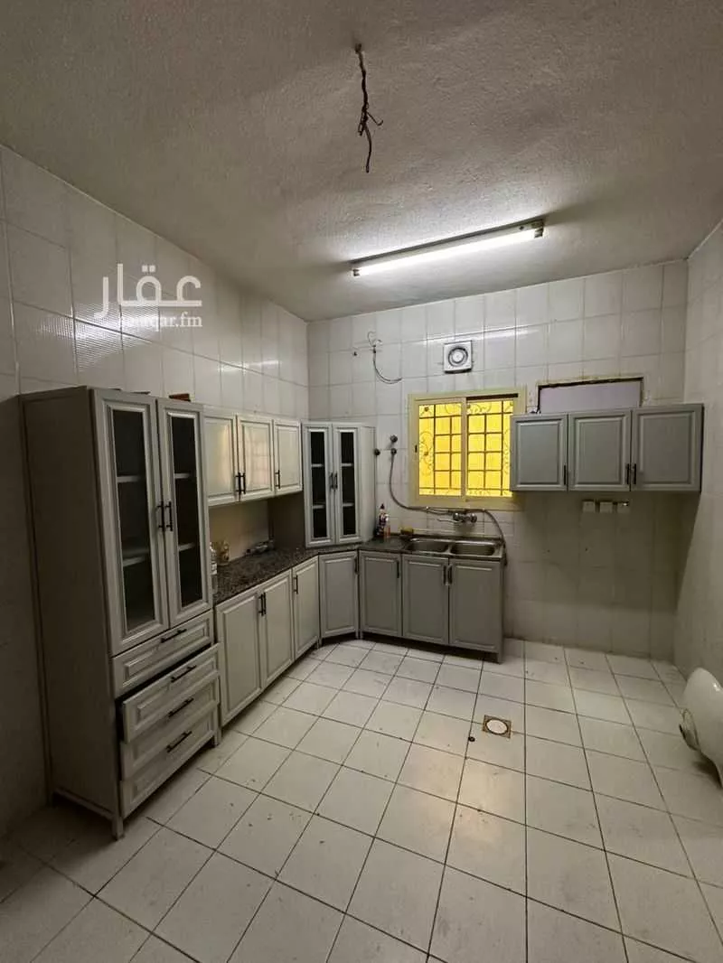 شقة 2 غرف في الرمال 5
