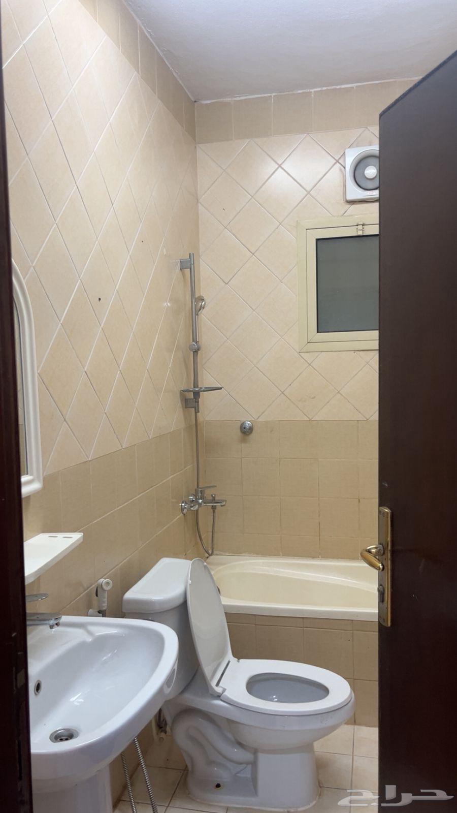 4 bedroom apartment in Al Rabwa 10