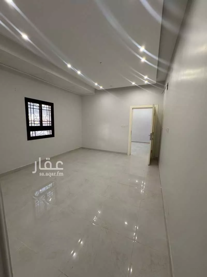 شقة 5 غرف في الشعلة 5