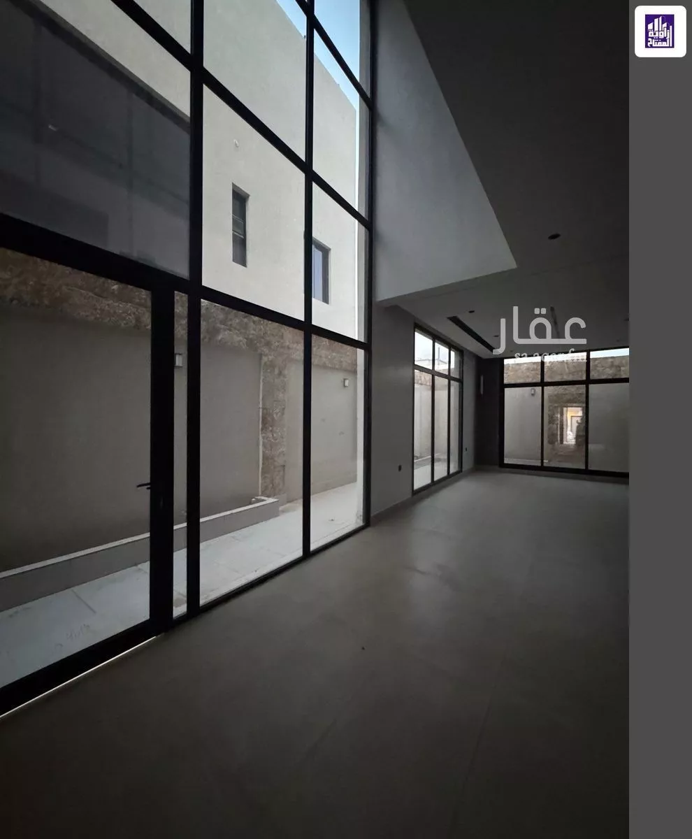 5 bedroom villa in Al Narjis 4
