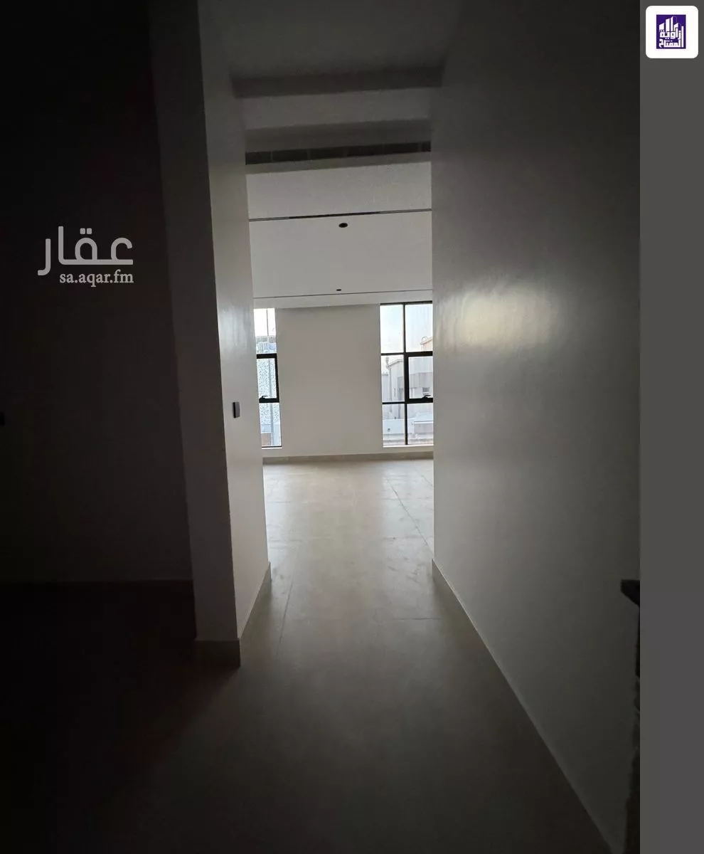 فيلا 5 غرف في النرجس 12