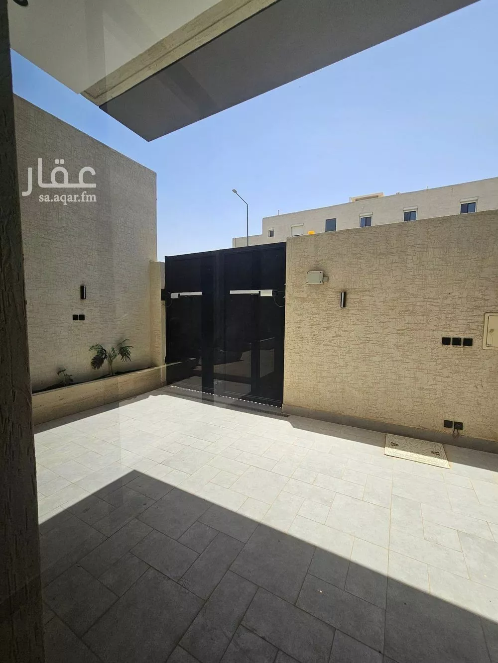 فيلا 4 غرف في اليرموك 10