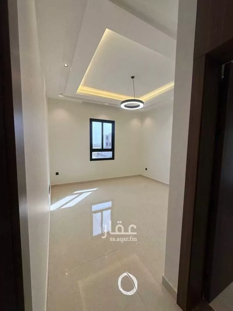 فيلا 6 غرف في السيف 15