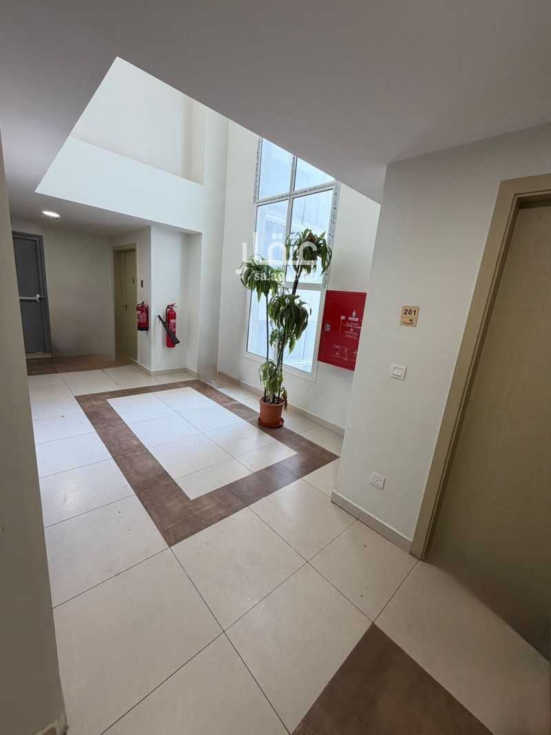 4 bedroom apartment in Al Fursan, Eastern Province 21