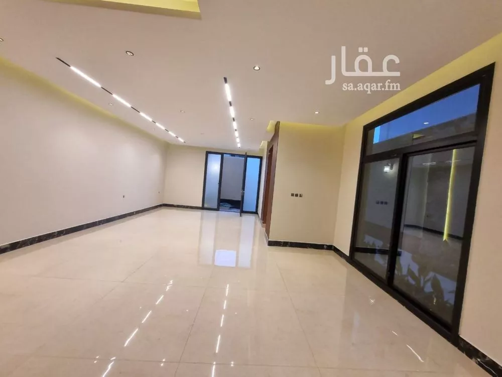 فيلا 5 غرف في النرجس 5