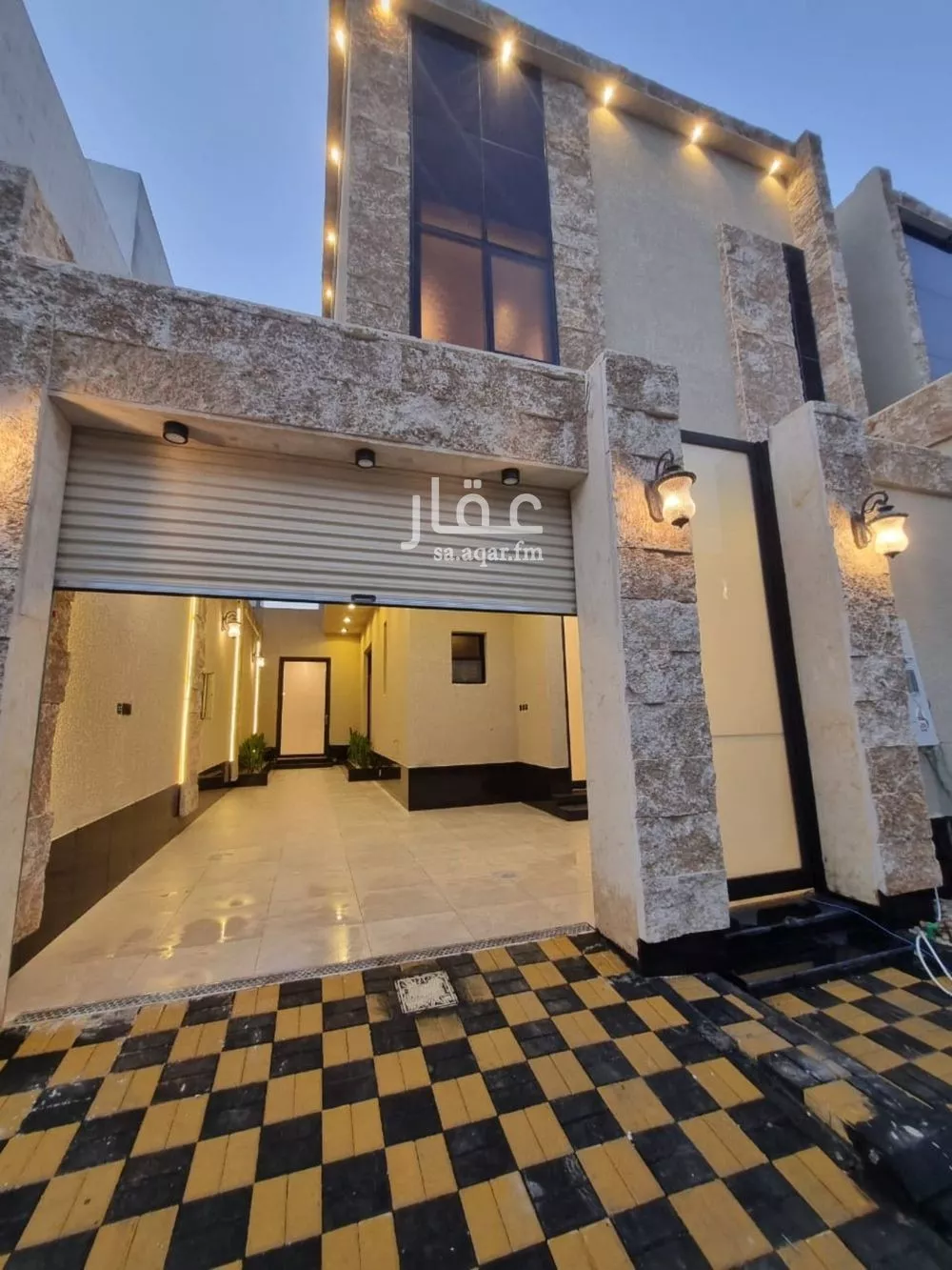 فيلا 5 غرف في النرجس 10