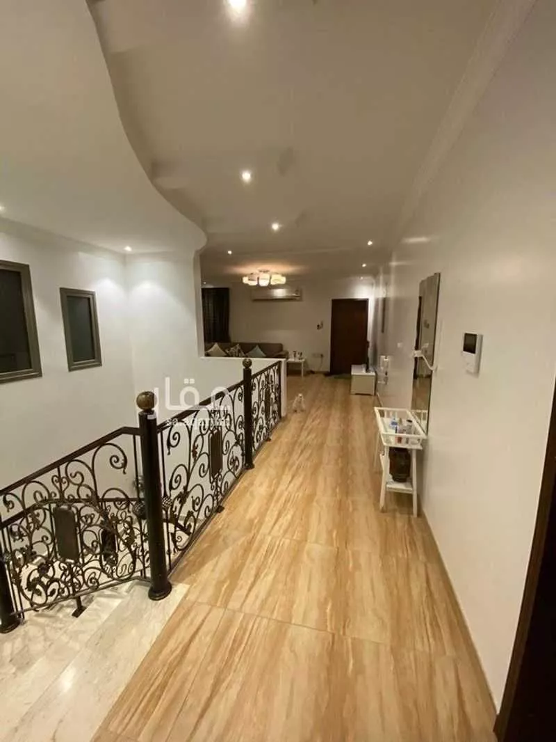 4 bedroom villa in East Beach 2