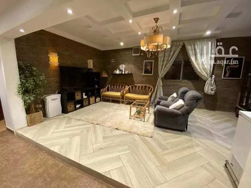4 bedroom villa in East Beach 15