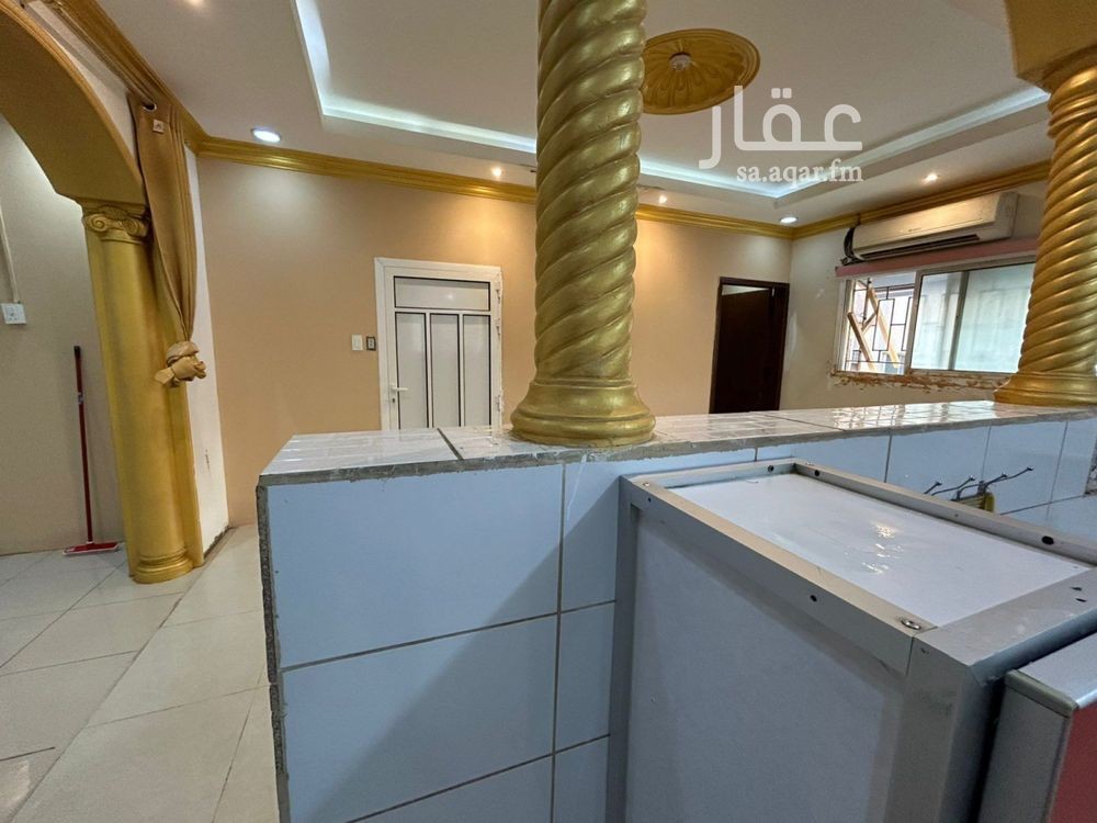11 bedroom building in Ibn Khaldun, Eastern Province 15