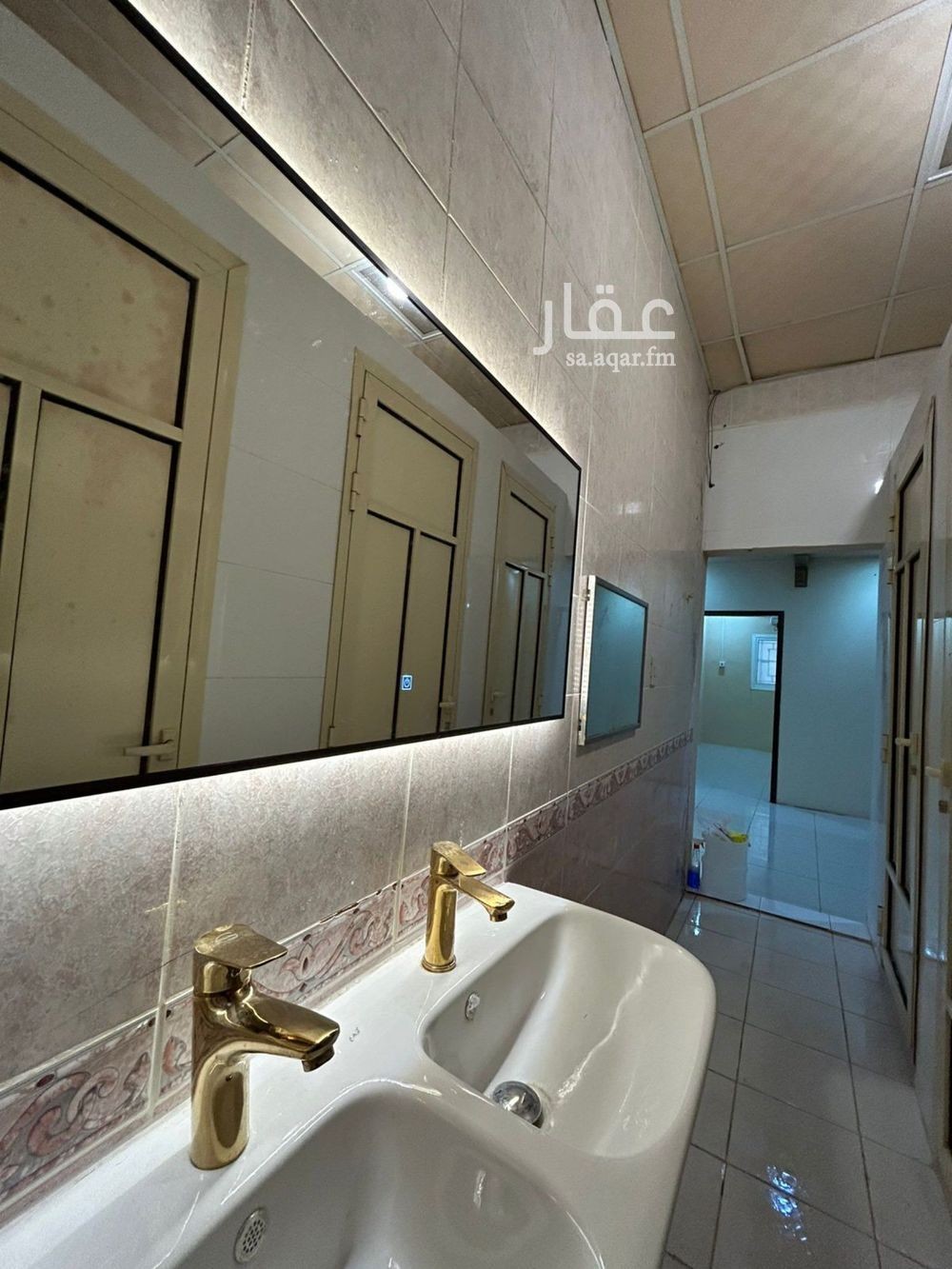 11 bedroom building in Ibn Khaldun, Eastern Province 8