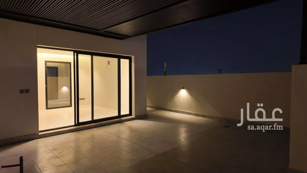 7 bedroom villa in Al Malaz 11