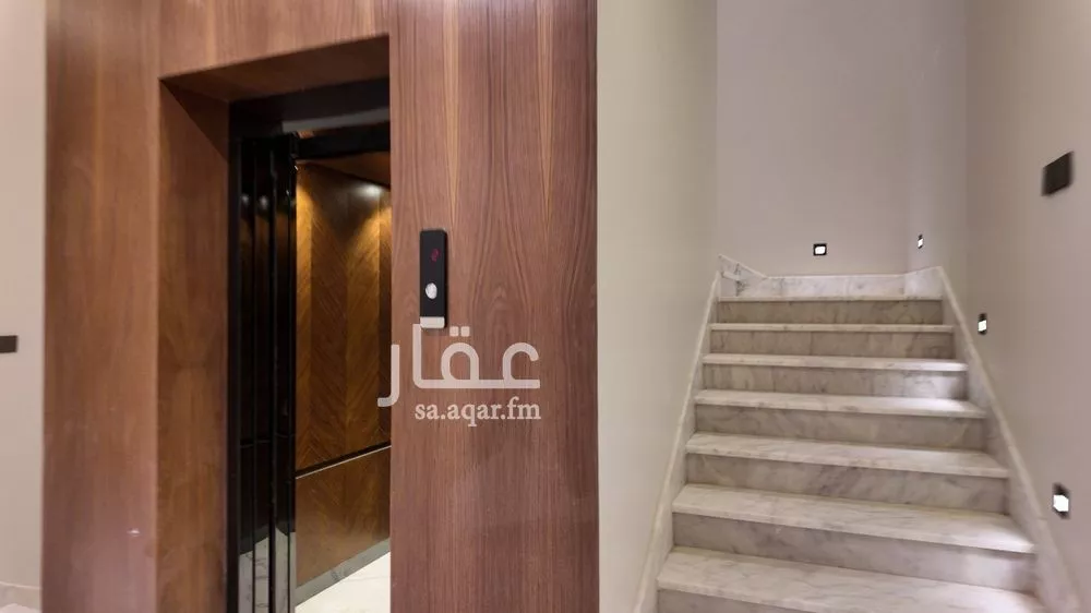 7 bedroom villa in Al Malaz 17