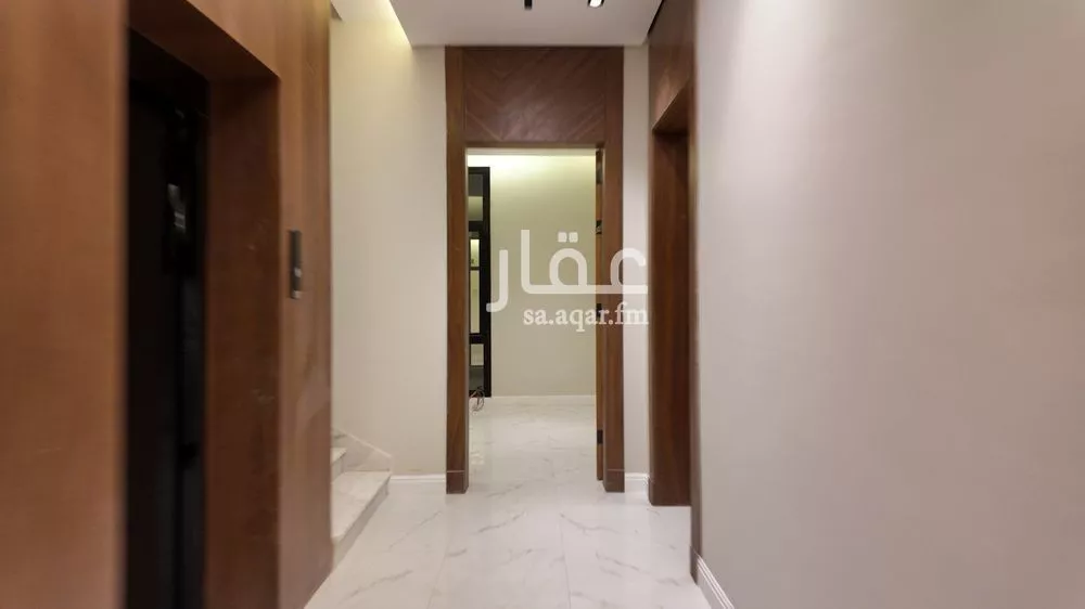 7 bedroom villa in Al Malaz 22