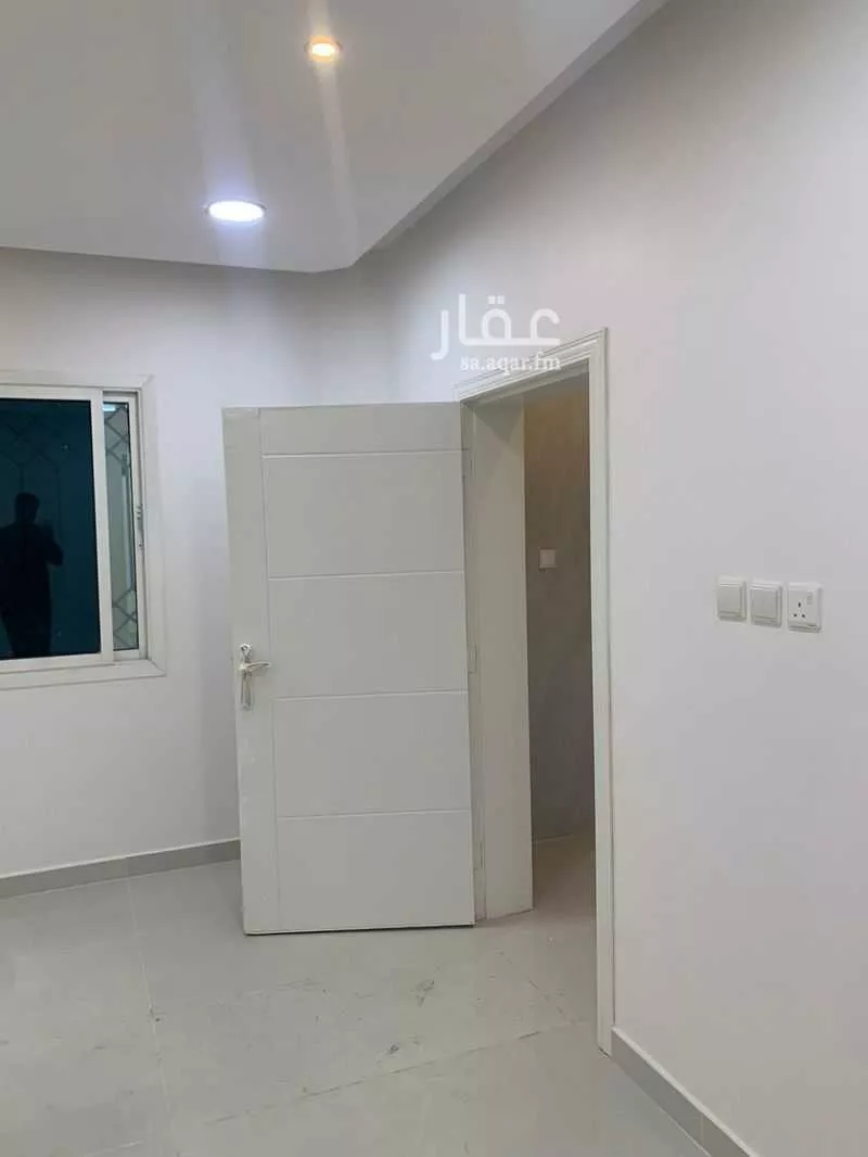 5 bedroom villa in Uhud 4
