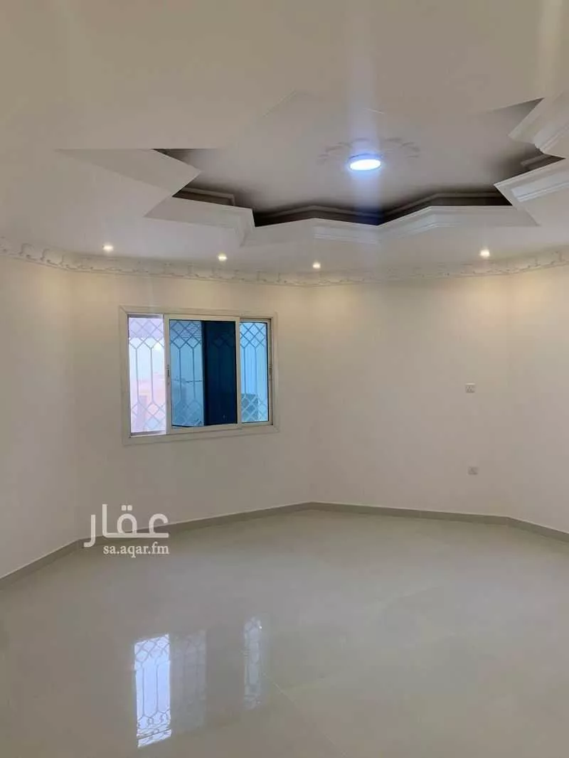5 bedroom villa in Uhud 6