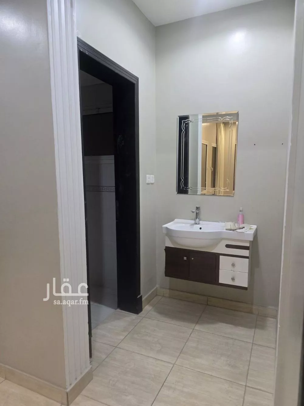 فيلا 5 غرف في الشعلة 25
