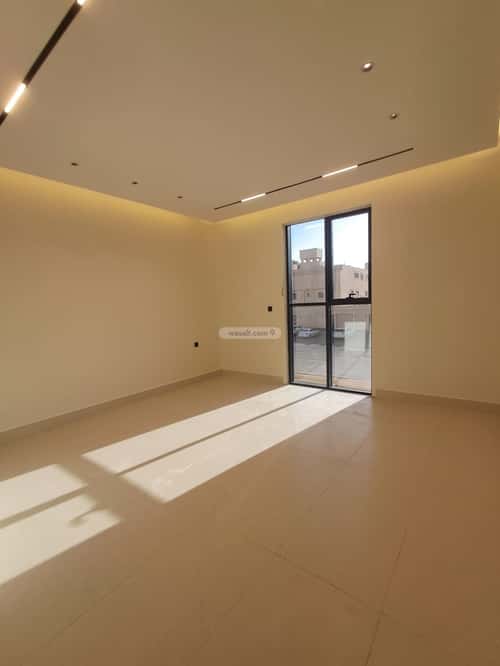 4 bedroom floor in Al Awali 5
