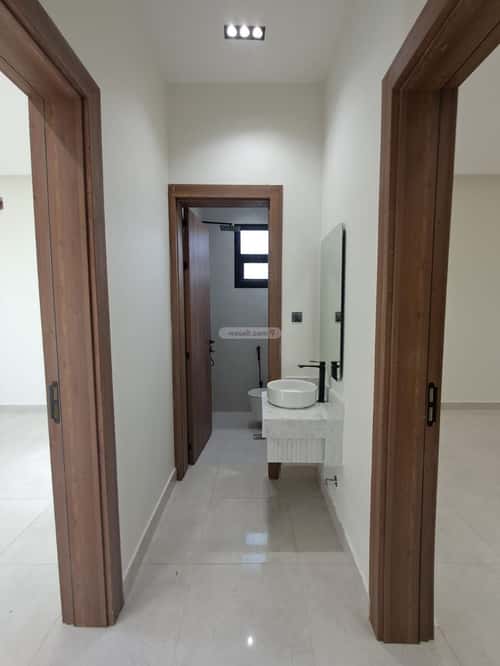 6 bedroom floor in Tuwaiq 3
