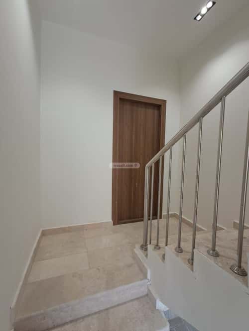 6 bedroom floor in Tuwaiq 10