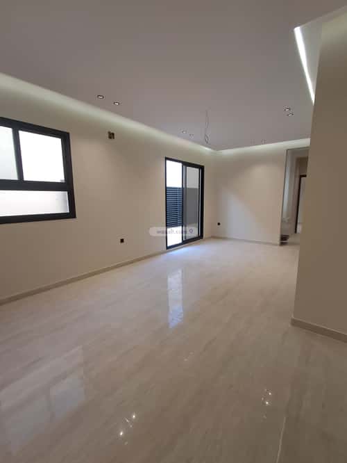 4 bedroom floor in Dirab 4