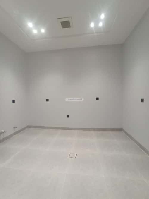 4 bedroom floor in Tuwaiq 4